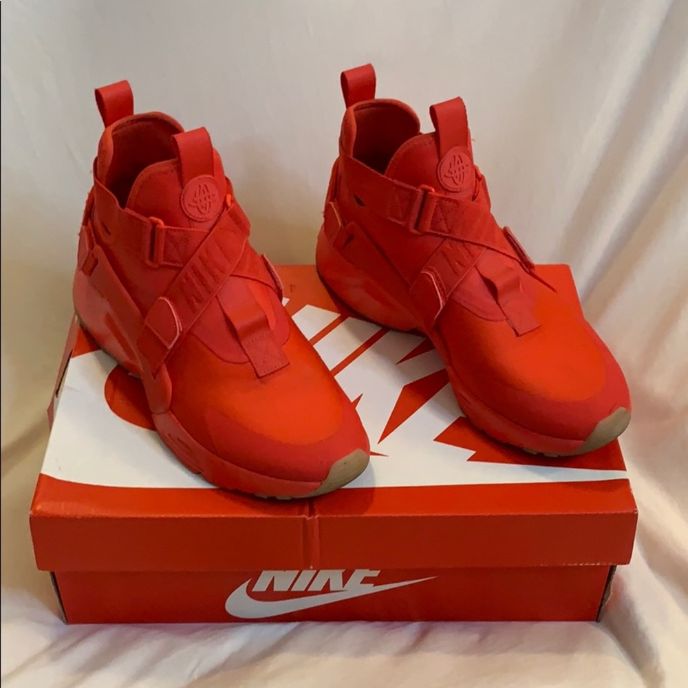 COPY - Women’s Nike Air Huarache City